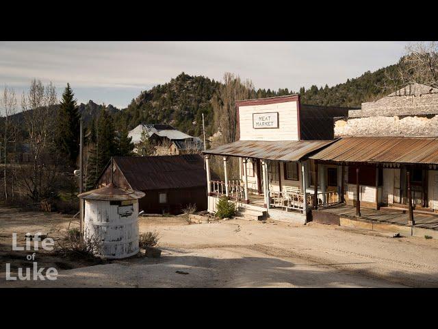 A ghost town in the hills: Silver City, Idaho