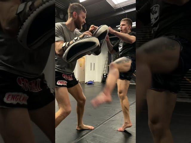 Muay Thai Speed Kicks