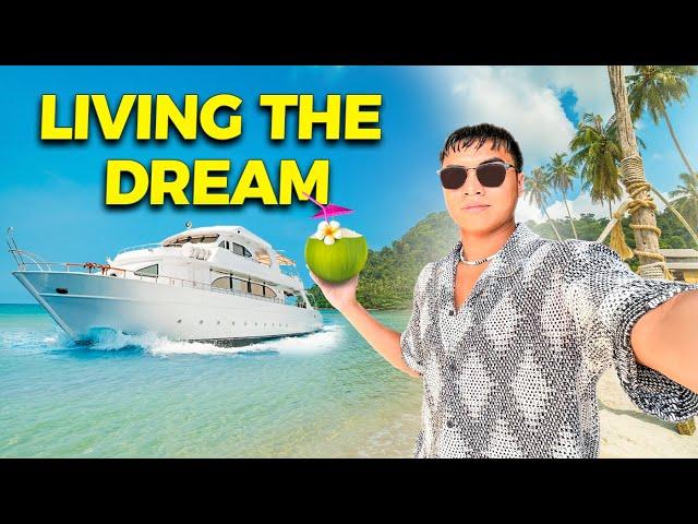 What Does $3000 Per Month Get You in The Philippines?