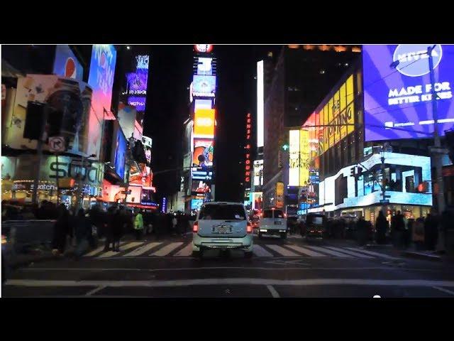 Midtown Manhattan Holiday Night Tour (feat. Times Square, 34th St., & 5th Ave.)