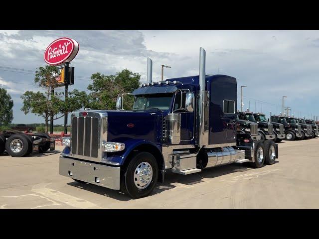 One of the last 389's!  2024 Peterbilt 389 in Diamond Blue, 605HP/2050TQ 18 speed, Loaded!