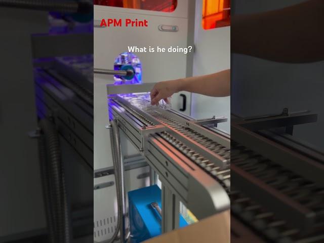 Do you want to know what is he doing? #apm #printingmachine