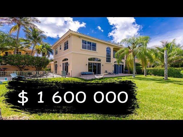 Luxury house for sale with water access. North Miami area. Florida