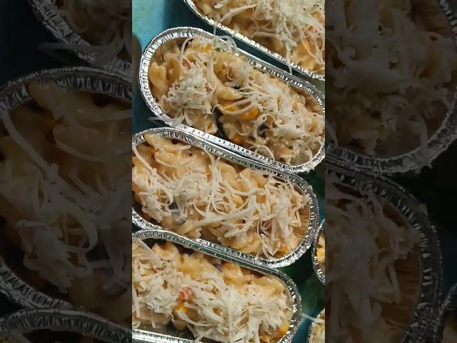 Vegetable cheese macaroni 