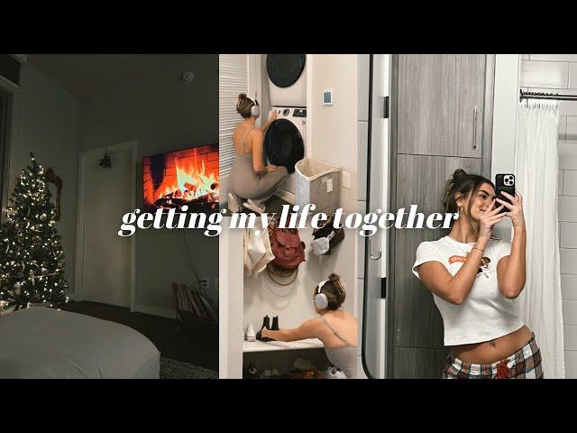 getting my life together | sunday cleaning, bts of making tiktoks, life update, finishing school!!