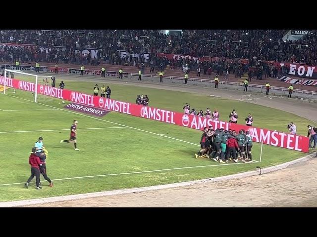 Una locura! Asi fue el primer GOL de Bernardo Cuesta desde la TRIBUNA. MELGAR a Cuartos de final!