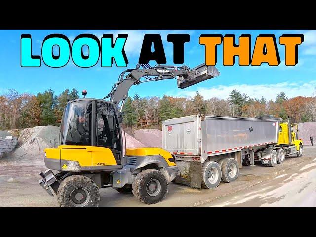 Mecalac Built a 3 in 1 Excavator/Loader/All terrain forklift   4K