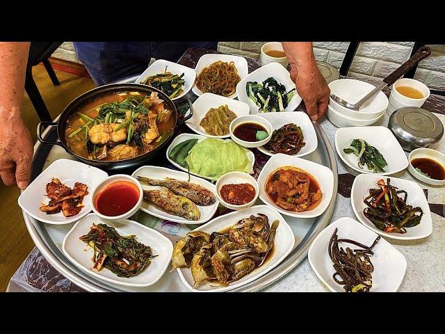 아무리 전라도라지만 이건 너무 심합니다!! 아귀탕 생선찜 게장까지 나오는 백반이 이가격?! / Korean street food