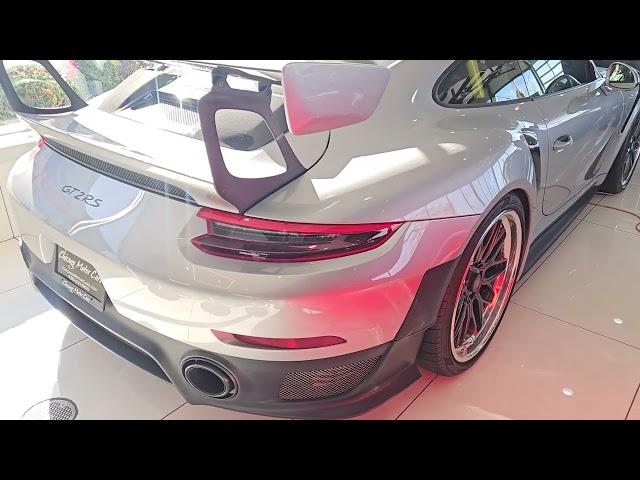 GT2RS Weissach Start Up