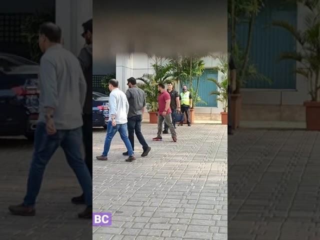 Ajay Devgan Spotted at airport