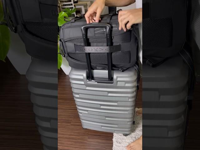 How I pack my Backvac.  #asmr #asmrsounds #asmrcommunity #asmrvideo #travel