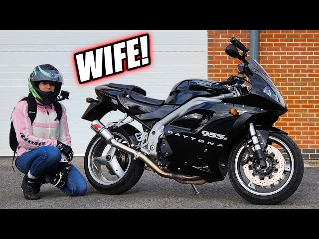 My Wife's First Time Riding a Triumph Daytona 955i (147Hp!)