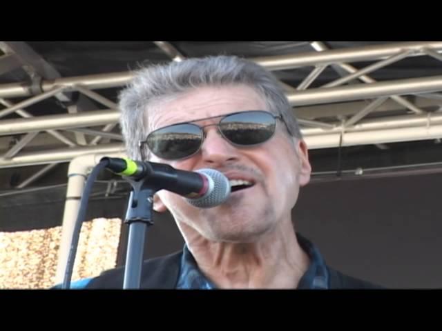 Mountain of Love - Johnny Rivers (w/ George Thorogood) @ VCBF - musicUcansee.com