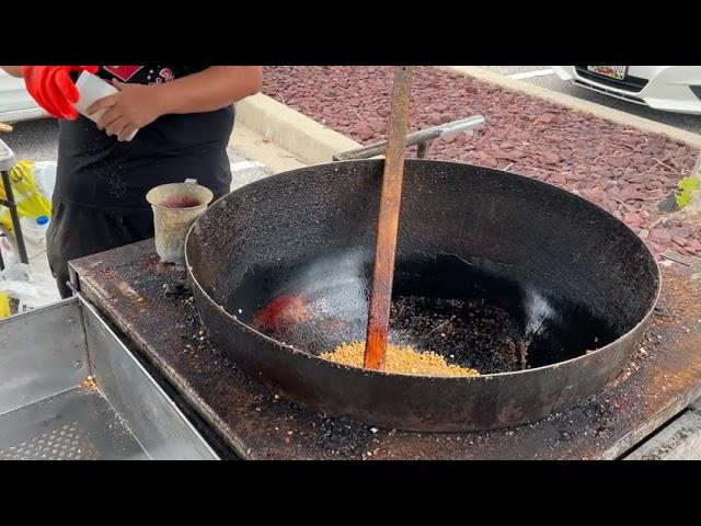 How To Make Birthday Cake Kettle Corn At The Farmers Market