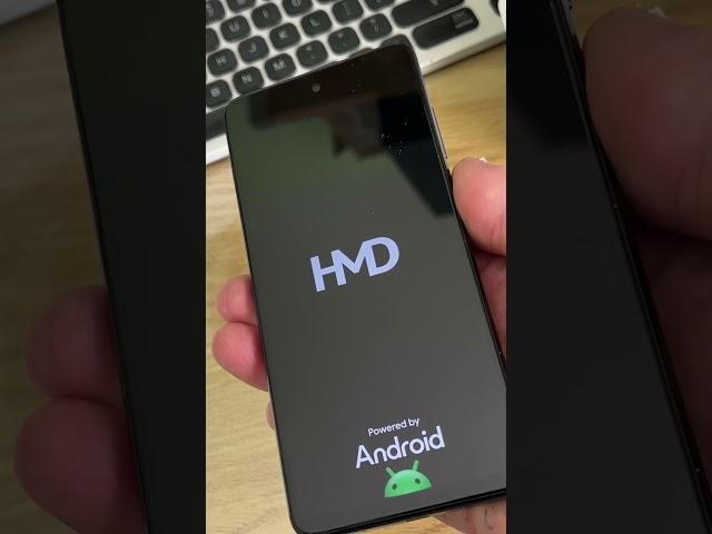 HMD Pulse Mobile phone, unboxing and first boot