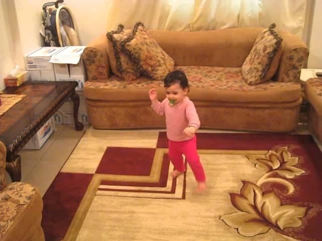 Fairouz's First Steps....Younis Shalaby akher 7agaaa...:D:D