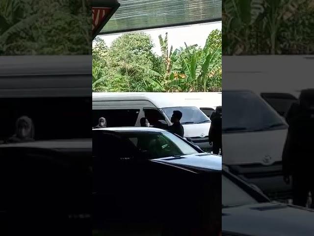 JOKOWI KE KAMPUNG HALAMAN DARA BOSIKO 