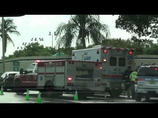 Lee County EMS Ambulance Medic 27 responding in Fort Myers + accident scene