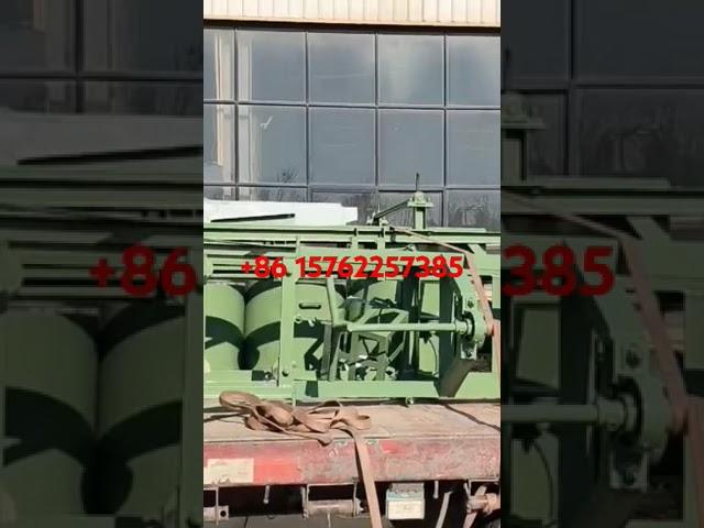 Loaded the rubber tiles vulcanizing press machine for my customer