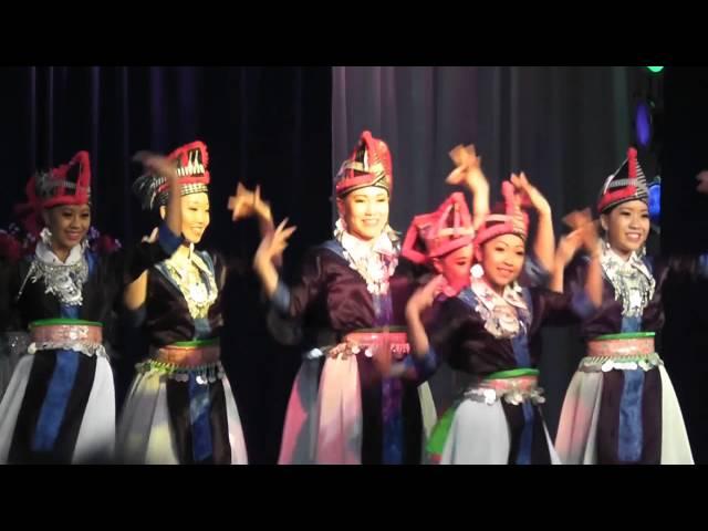 nkauj hmoob hli xiab - (round 1) Hmong International New Year dance comp. 2012- 2013