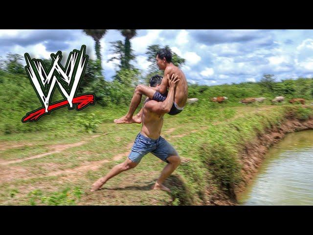 WWE MOVES IN THE LAKE