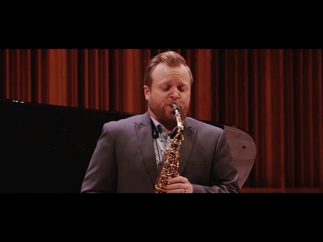 II. Interlude - Sonata à la manière de Francis Poulenc by Wijnand van Klaveren