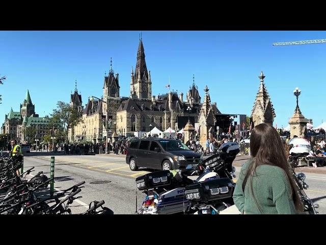 Ottawa police Dodge caravan ￼