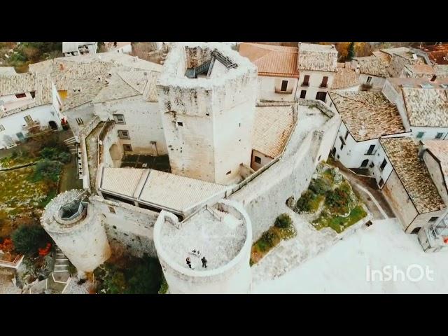 castello Cantelmo, Pettorano sul Gizio  ( Abruzzo)#borghiitaliani
