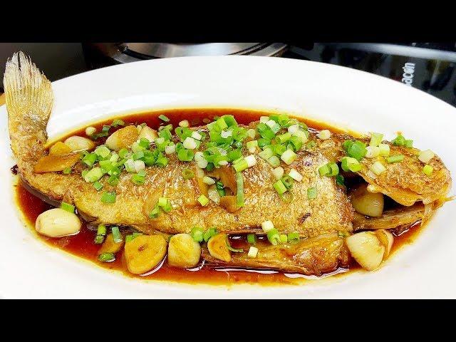 Yellow croaker is burned like this, the ingredients are simple and the flavor is strong.