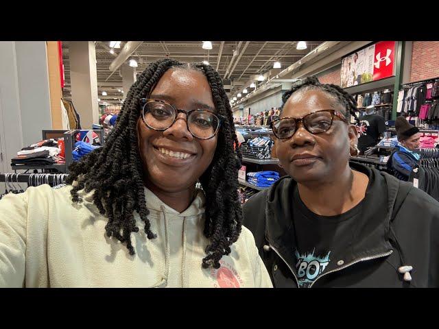 Lots of Caitlin Clark merch in Chicago!!! Shopping WNBA merch at Dicks with Quita and momma