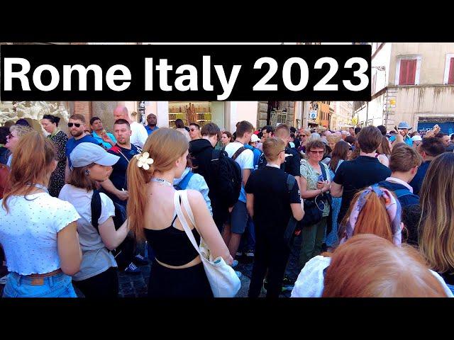 Rome Italy, This is the situation in Rome right now. Trevi to Colosseum walk tour