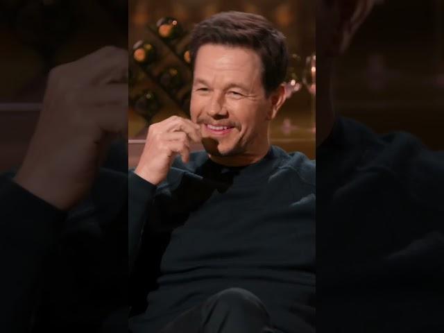 Kevin Hart goes after Mark Wahlberg's age AGAIN #Shorts