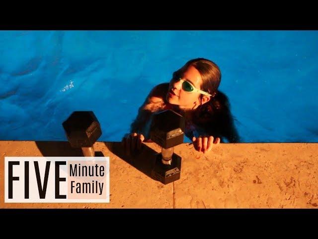 S'mores & Night Swimming | Five Minute Family Vlog 1