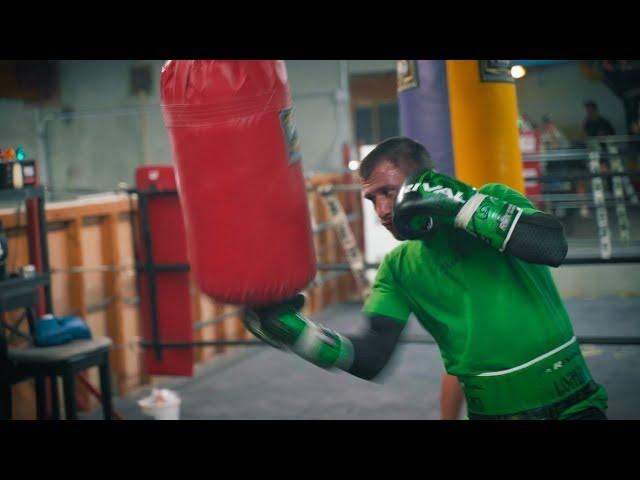 Vasyl Lomachenko Heavy Bag Work - Loma vs. Campbell | BOXRAW