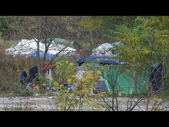 Encampments growing near homes spark tension in London, Ont.