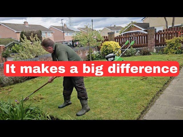 Scarifying Lawn Tips