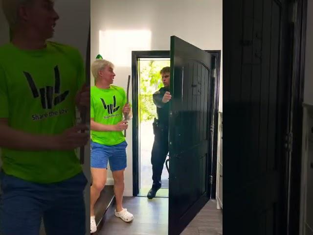 Stephen Sharer Runs from POLICE!!