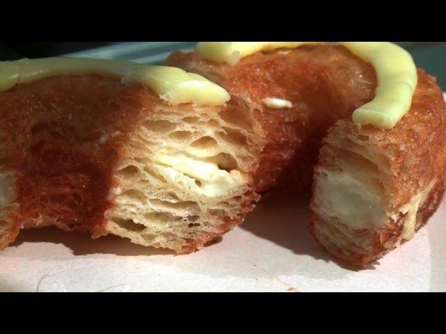 Half-croissant, half-donut, 'cronut' takes NY by storm