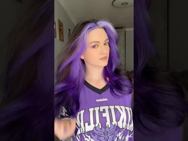 Do you like purple hair ?)