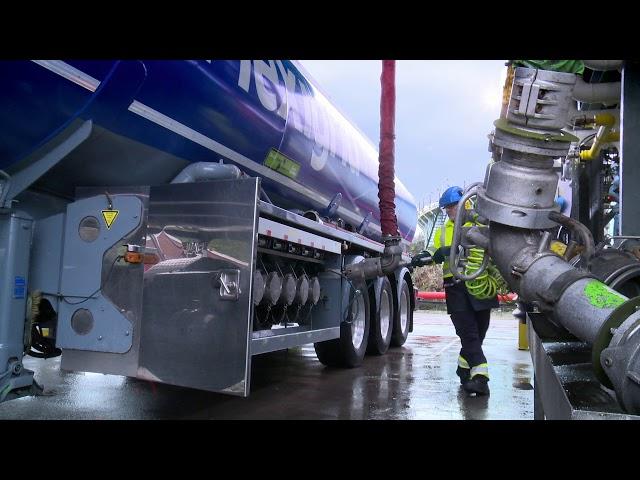 Safe loading of a Fuel Tanker (Greenergy)