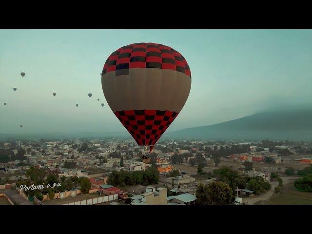 Viaje en globo aerostático sobre las pirámides de Teotihuacán, México - Portami Via