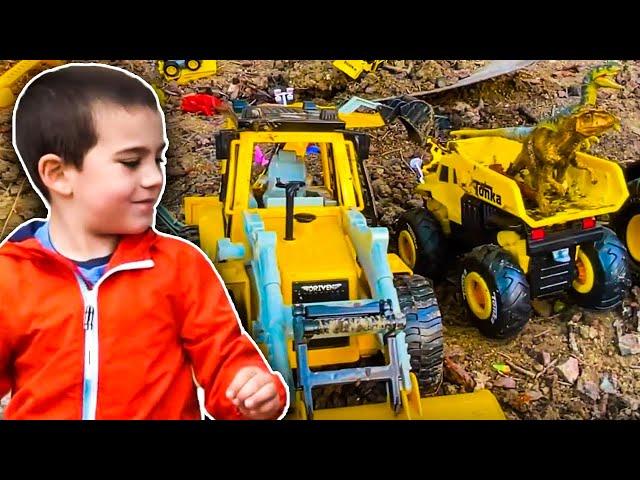 Playing with Excavator Toys Outside! | Construction Trucks for Kids | JackJackPlays