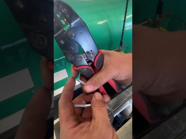  Ratcheting Crimper That Applies A Consistent Crimp? @Petecrosby87
