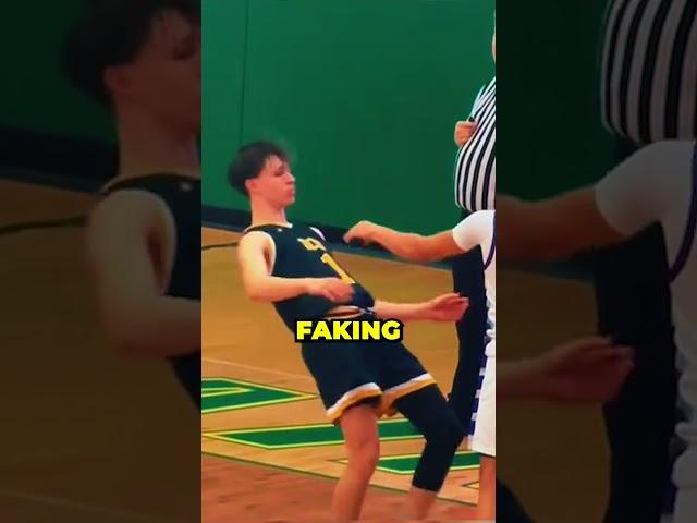 He Tried Outsmarting The Ref  (@greggy.518)