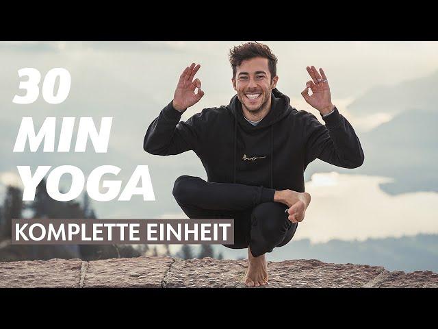 30 MINUTEN YOGA - Komplette Ganzkörper Einheit für alle Level Deutsch  (auch für Anfänger geeignet)