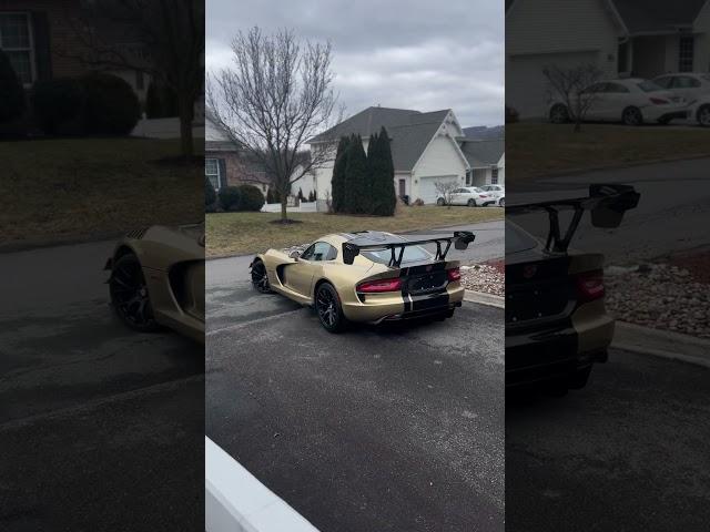 Metallic Gold 2017 Dodge Viper GTC ACR Extreme