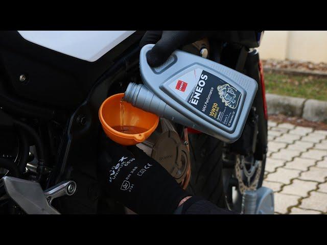 How to Change the Oil & Oil Filter in your Motorcycle