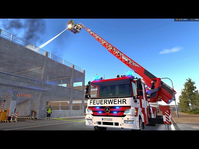 Emergency Call 112 - German Ladder Truck Responding! 4K