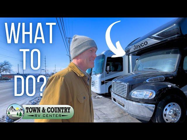 We Like These RVs! (Town & County RV Shopping)