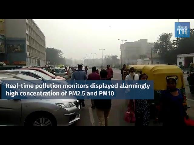 Delhi in grip of fog with high air pollution